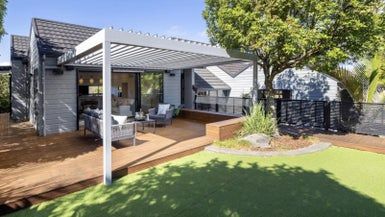  at 166 Norman Lesser Drive, Saint Johns, Auckland