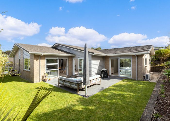  at 8 Beachwood Drive, Hatfields Beach, Orewa