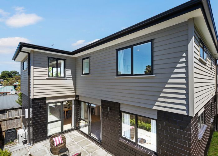  at 27A Cleary Road, Panmure, Auckland