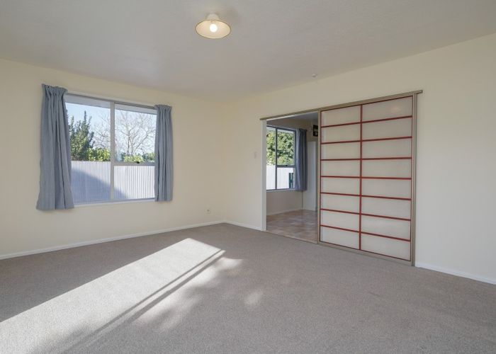  at 1/73 Epsom Road, Sockburn, Christchurch