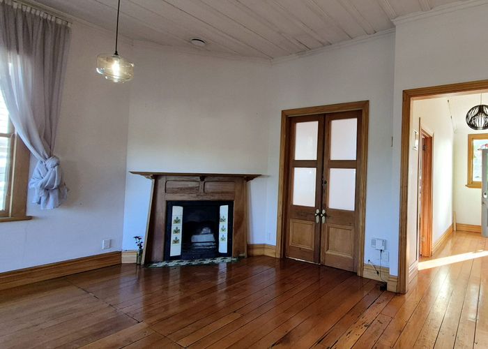  at 4 Ethel Street, Sandringham, Auckland City, Auckland
