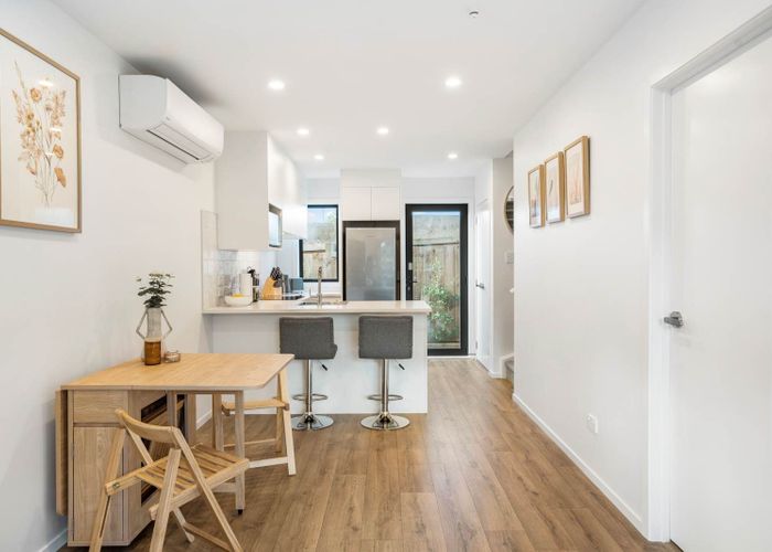  at 17/28 Westgate Drive, Westgate, Waitakere City, Auckland