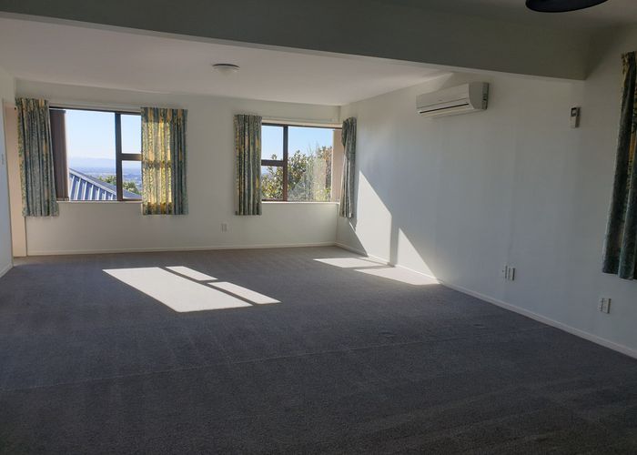  at 1-6/6 Petworth Place, Westmorland, Christchurch