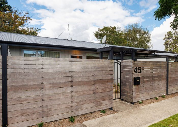 at 45 Hereford Street, West End, Palmerston North