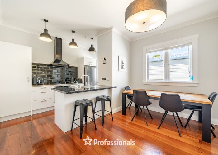  at 17 Beaumont Avenue, Alicetown, Lower Hutt, Wellington