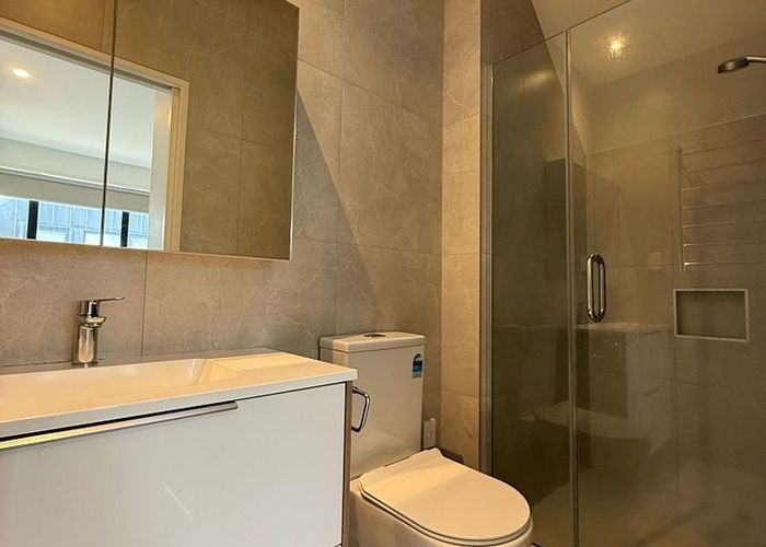  at 9E Concord Place, Glen Innes, Auckland City, Auckland