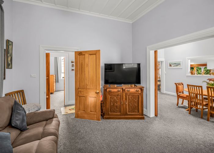  at 125 Shakespeare Road, Bluff Hill, Napier, Hawke's Bay