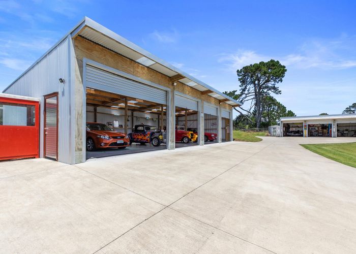  at 690 Esdaile Road, Tauranga