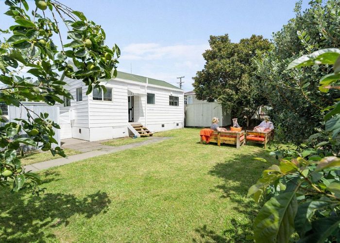  at 9A Anne Road, Bellevue, Tauranga, Bay Of Plenty