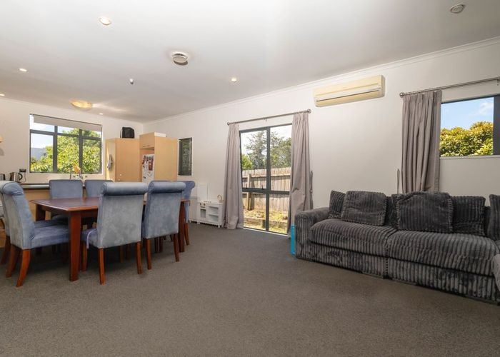  at 1 Pyrite Street, Westgate, Auckland