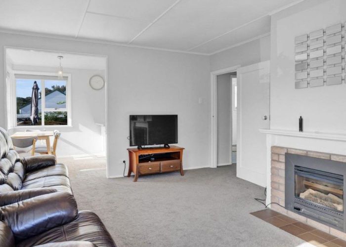  at 16 Plympton Street, Brooklands, New Plymouth, Taranaki