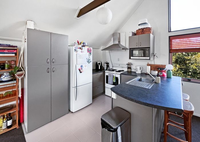  at 1/8 Springleigh Avenue, Mount Albert, Auckland