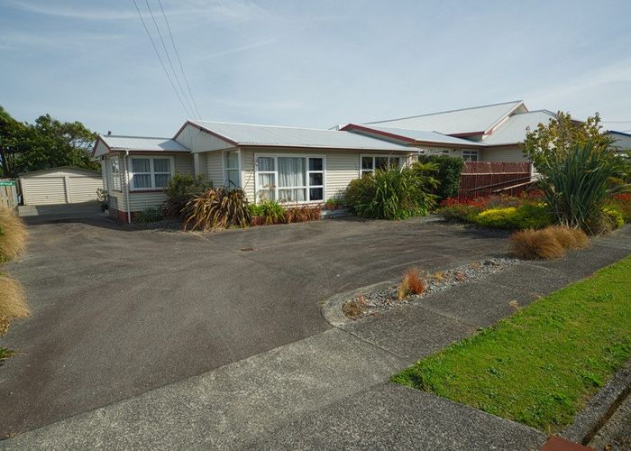  at 38 Fox Street, Cobden, Grey, West Coast