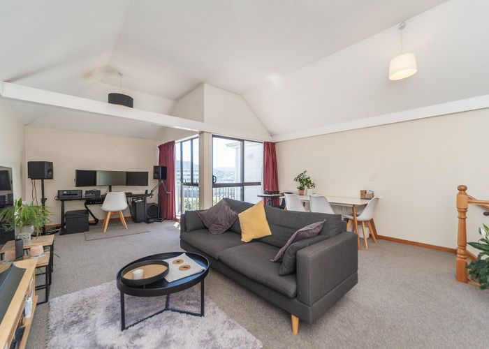  at 9/2 Hood Street, Mount Victoria, Wellington