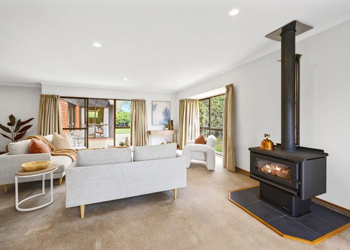  at 4 Sunbeam Place, Halswell, Christchurch City, Canterbury