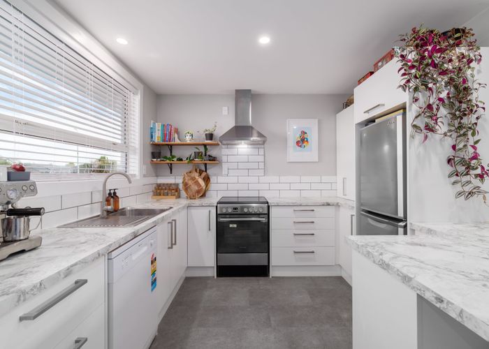  at 146 Grimseys Road, Redwood, Christchurch City, Canterbury