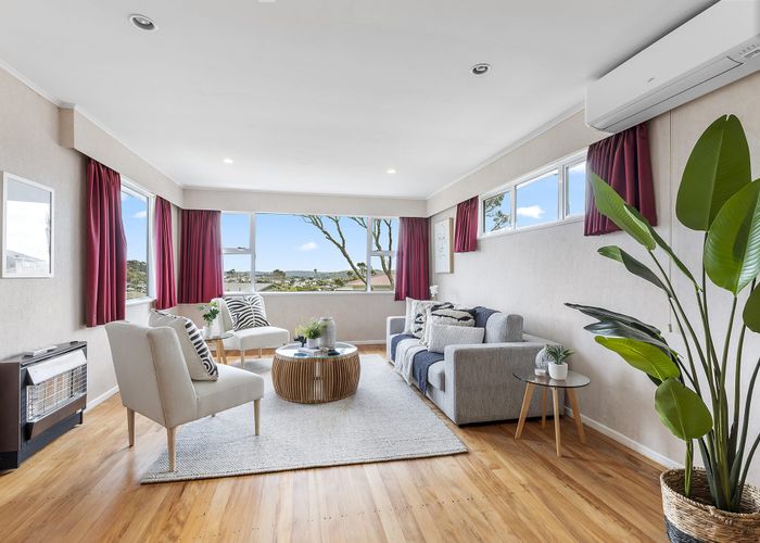  at 23 Link Road, Newlands, Wellington