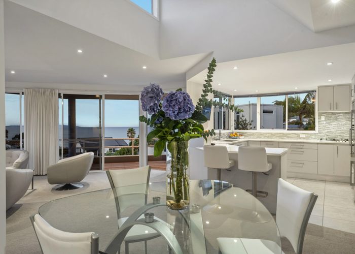 Free property data for 32 Whale Cove, Stanmore Bay, Whangaparaoa