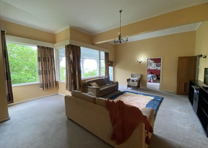  at 74 Fairlie Terrace, Kelburn, Wellington