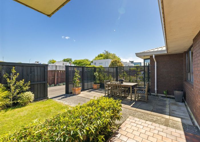  at 1/15 Wyndham Street, Papanui, Christchurch City, Canterbury