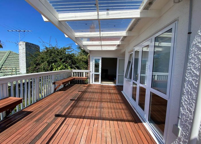  at 3/72 Patteson Avenue, Mission Bay, Auckland