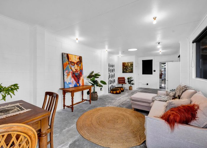  at 14 West Quay, Waitara