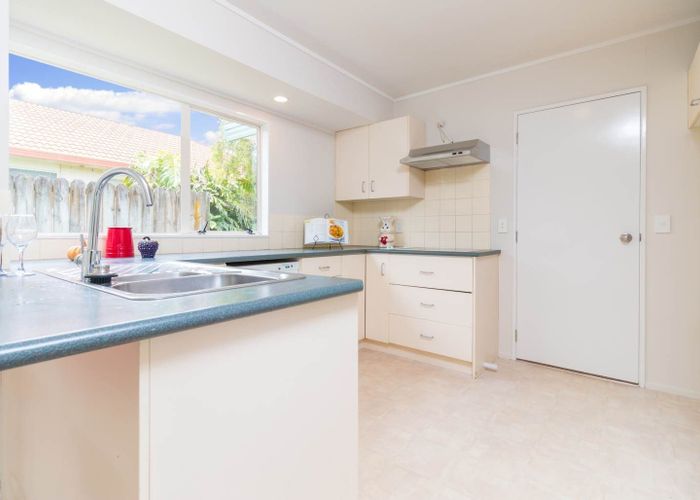  at 1/718 Chapel Road, Dannemora, Manukau City, Auckland