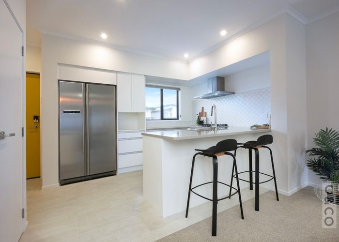  at 24 Manarini Road, Westgate, Waitakere City, Auckland