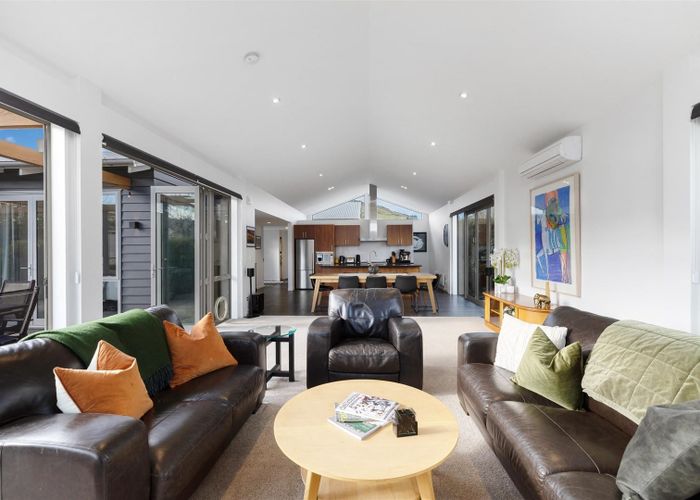  at 3 Bridesdale Drive, Lake Hayes, Queenstown