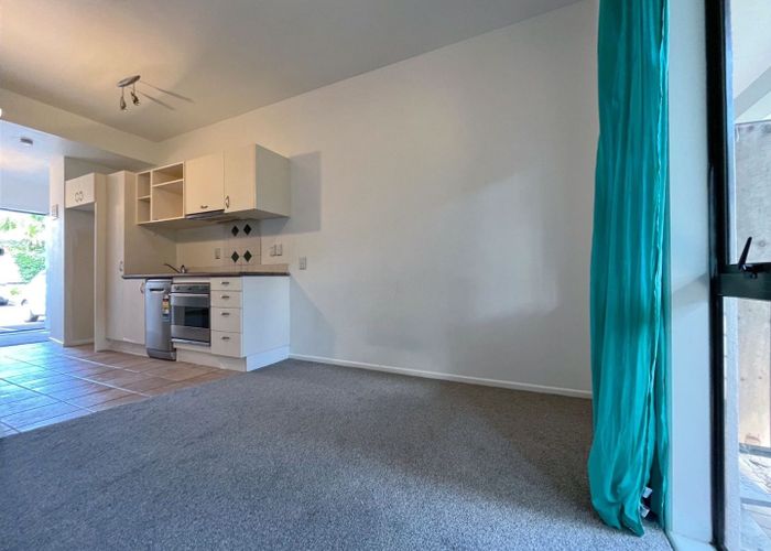  at 87/92 Bush Road, Albany, Auckland