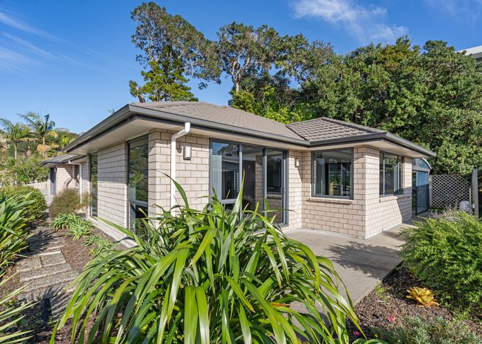  at 6 Genoa Lane, Whangarei