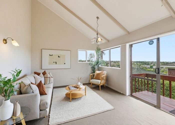  at 1/34 Shanaway Rise, Hillcrest, North Shore City, Auckland