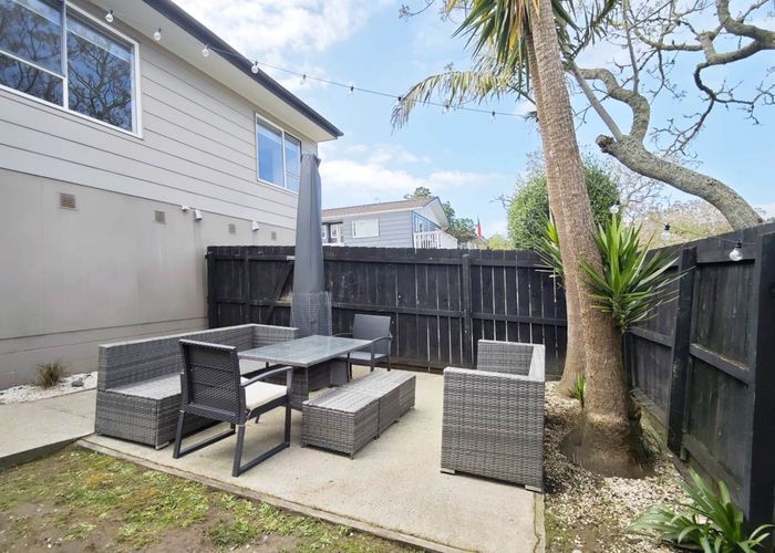  at 61A Simon Ellice Drive, Bayview, North Shore City, Auckland