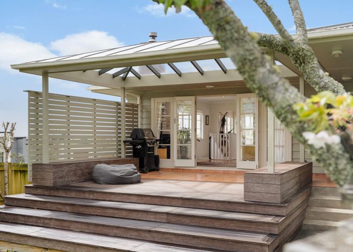  at 106 Rosier Road, Glen Eden, Waitakere City, Auckland