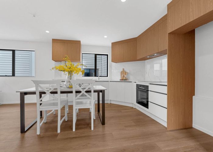  at 1/31 Sheridan Drive, New Lynn, Waitakere City, Auckland