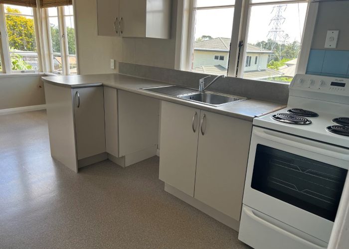  at 101 Kinross Street, Blockhouse Bay, Auckland
