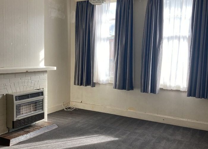  at 2/136 Pembroke Street, Hamilton City Central, Hamilton, Waikato