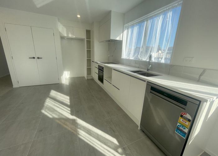  at 47b Riverton Drive, Randwick Park, Manukau City, Auckland