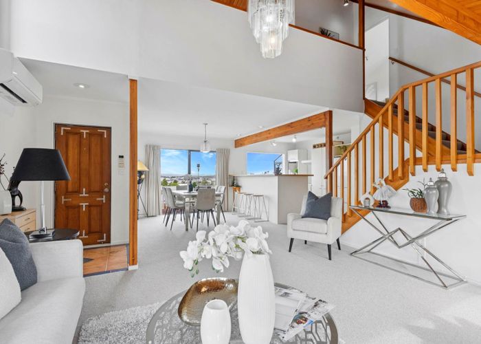  at 38A Waiohua Road, Greenlane, Auckland City, Auckland