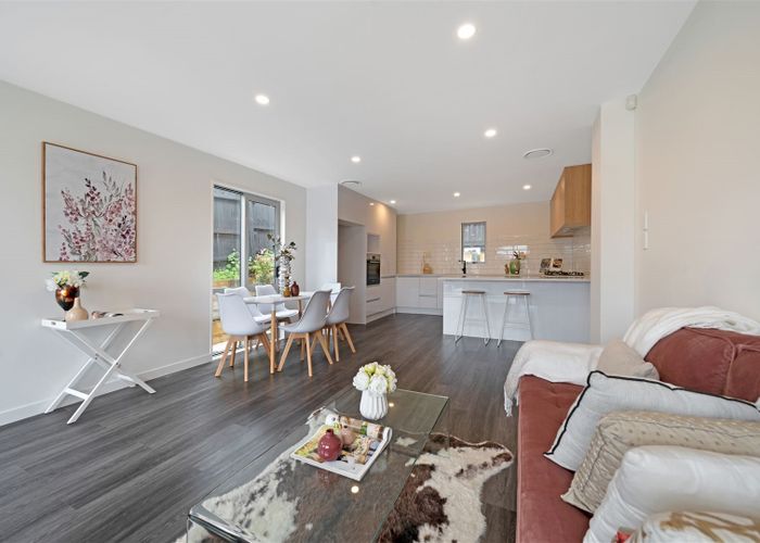  at 70E Connell Street, Blockhouse Bay, Auckland