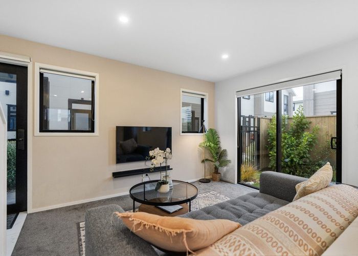  at 2/39 Oram Avenue, New Brighton, Christchurch City, Canterbury
