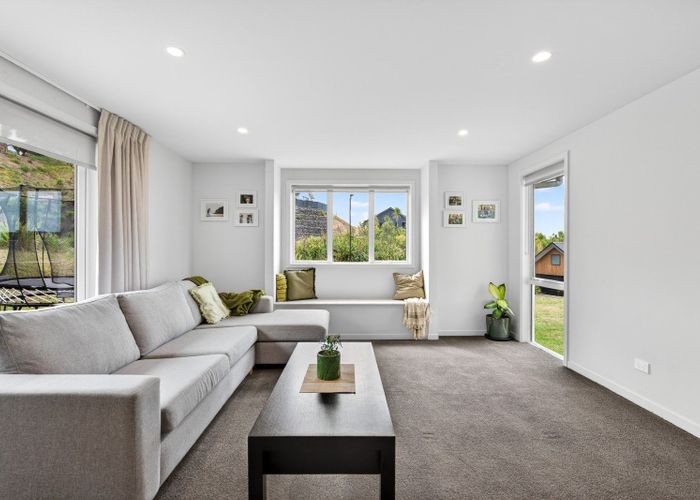  at 77 Oak Road, Poraiti, Napier, Hawke's Bay