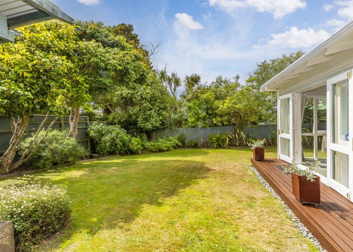  at 37 Beauchamp Street, Karori, Wellington, Wellington