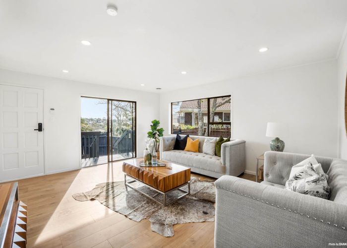  at 14A Askew Place, Farm Cove, Auckland