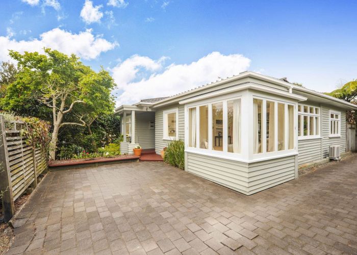  at 9 Ferryhill Road, Epsom, Auckland