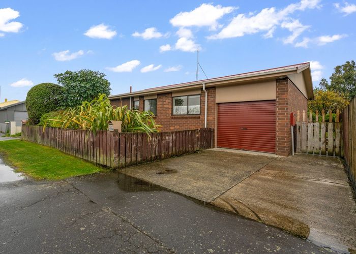 at Flat 1/302 Ettrick Street, Georgetown, Invercargill, Southland