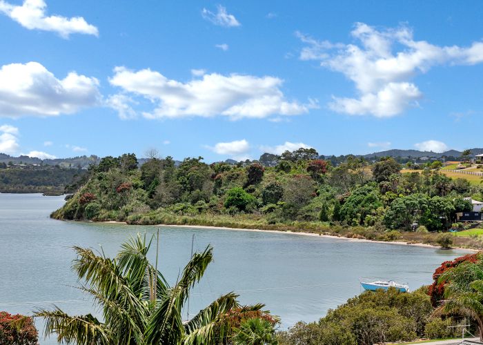  at 286 Beach Road, Onerahi, Whangarei