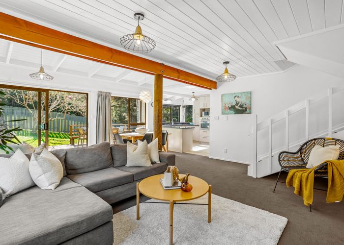  at 7 Mahuta Grove, Northcote, North Shore City, Auckland