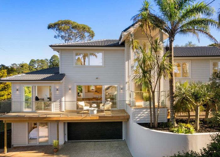  at 17 Asbury Crescent, Campbells Bay, North Shore City, Auckland