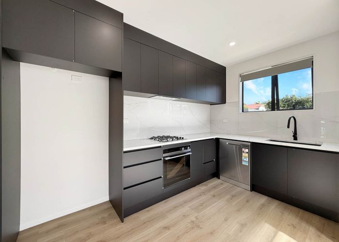 at 29 Parr Road South, Point Chevalier, Auckland City, Auckland